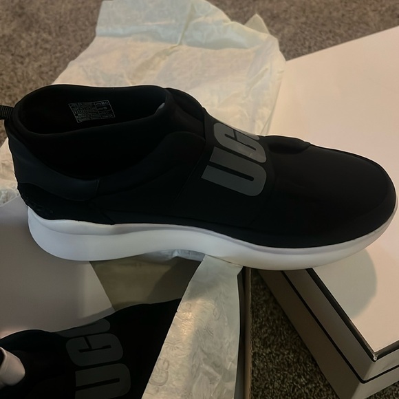 Ugg sneaker boots - Picture 2 of 7